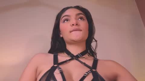 Luna Aspen online show from 21, 4, 2026