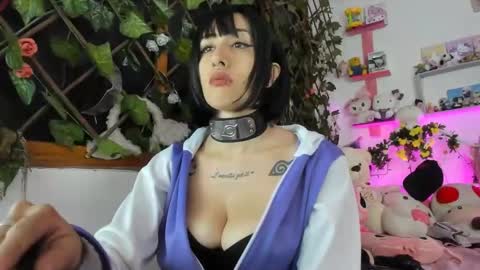 lunacristal_moon online show from 28, 1, 2025