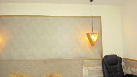 LUNA  online show from 22, 11, 2025