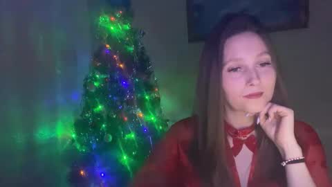 Snapshot of lunafeather chatting on 9, 1, 2026 lunafeather online show from 9, 1, 2026