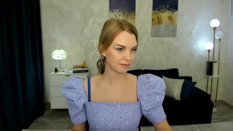 lunaflinn online show from 26, 4, 2026