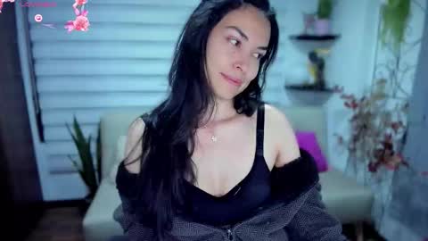 Luna online show from 13, 10, 2025