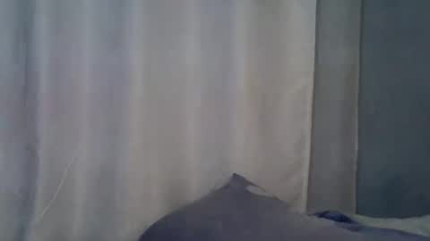 lunalove22_ online show from 4, 10, 2025