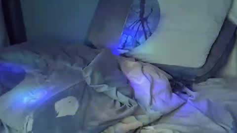 Snapshot of lunalove22_ chatting on 8, 1, 2026 lunalove22_ online show from 8, 1, 2026