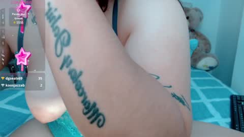 Snapshot of lunalovedoll_ chatting on 12, 1, 2025 Luna online show from 12, 1, 2025