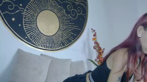 Luna online show from 16, 9, 2025