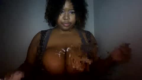 lunamoth00 online show from 3, 2, 2026