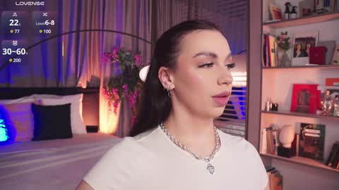 Luna  next streams Mon Fri Sat Sun 8pm-5am gmt0 online show from 3, 2, 2025