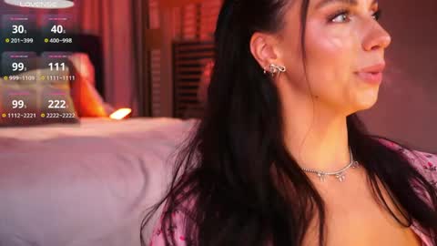 Luna  next streams Mon Fri Sat Sun 8pm-5am gmt0 online show from 21, 4, 2026