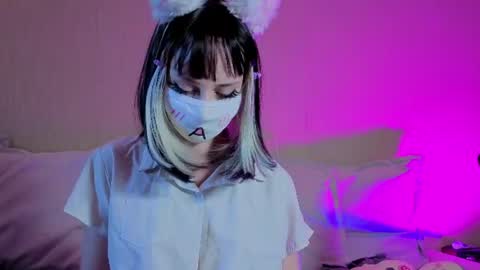Luna online show from 6, 7, 2026
