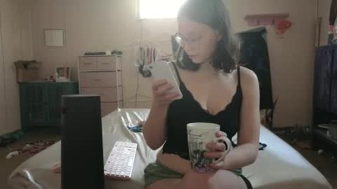 lunaquinn45 online show from 11, 3, 2025