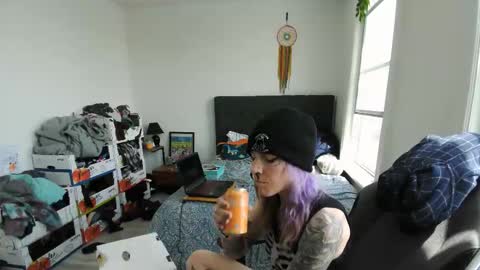 Snapshot of lunaraccoona chatting on 22, 5, 2026 lunaraccoona online show from 22, 5, 2026
