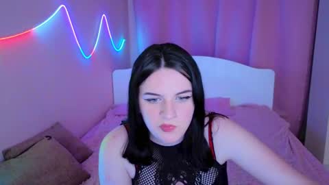Snapshot of lunariaas chatting on 13, 5, 2026 Valeria online show from 13, 5, 2026