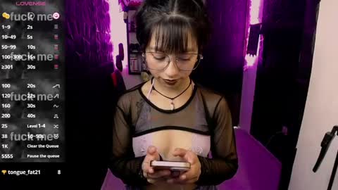 lunarichy online show from 2, 6, 2026