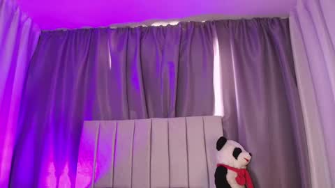 Snapshot of lunariddle_ chatting on 22, 1, 2025 Luna online show from 22, 1, 2025