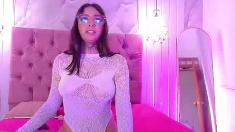 LunaRose-Next Stream at 0545hs GMT online show from 29, 7, 2026