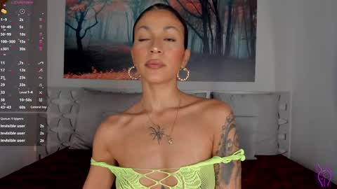 Snapshot of lunaruso chatting on 24, 2, 2025 Luna Ruso online show from 24, 2, 2025