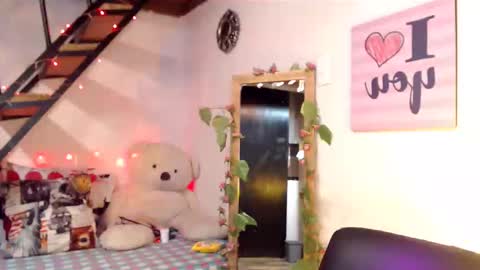 Snapshot of lunasky83 chatting on 11, 2, 2025 luna online show from 11, 2, 2025