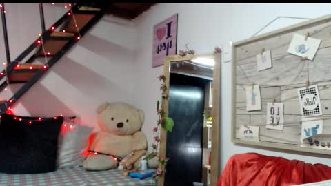 Snapshot of lunasky83 chatting on 2, 10, 2025 luna online show from 2, 10, 2025