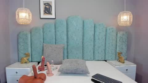 Luna online show from 21, 4, 2026