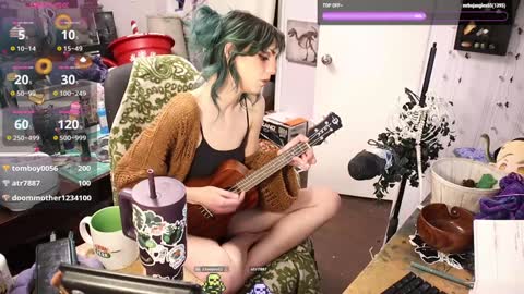 ..LunaSparkles. online show from 3, 2, 2025