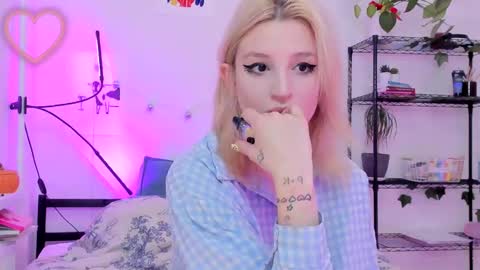 Kate online show from 1, 3, 2025