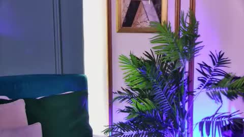 Luna online show from 7, 2, 2026