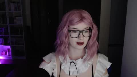 LunaXcherry online show from 19, 3, 2026