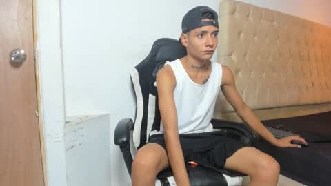 lunay_bigcock420 online show from 29, 9, 2025