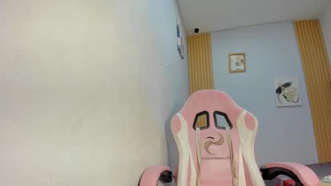 lunay_bigcock420 online show from 4, 2, 2026