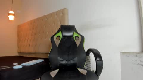 lunay_bigcock420 online show from 3, 3, 2026