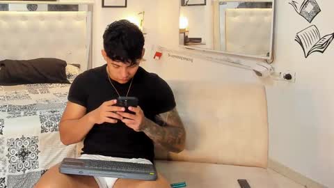 Snapshot of lunay_xtreemboy chatting on 9, 9, 2025 Lunay online show from 9, 9, 2025