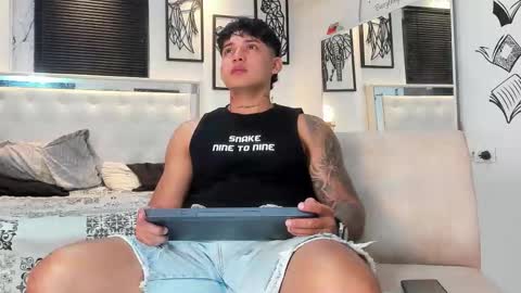 Snapshot of lunay_xtreemboy chatting on 10, 9, 2025 Lunay online show from 10, 9, 2025