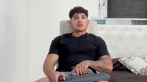 Snapshot of lunay_xtreemboy chatting on 10, 1, 2026 Lunay online show from 10, 1, 2026