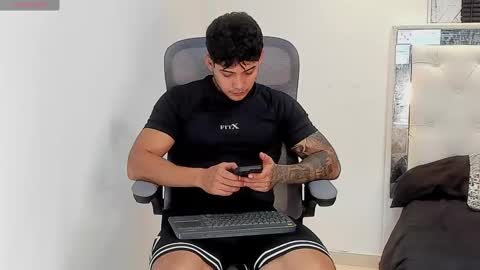 Snapshot of lunay_xtreemboy chatting on 13, 1, 2026 Lunay online show from 13, 1, 2026