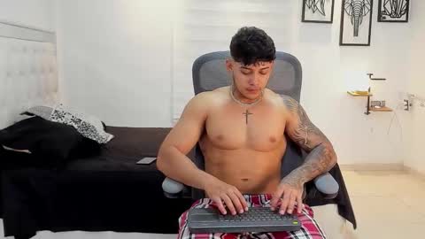 Snapshot of lunay_xtreemboy chatting on 14, 1, 2026 Lunay online show from 14, 1, 2026