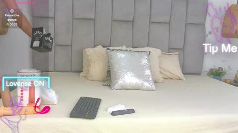 lunitadiva online show from 1, 11, 2025