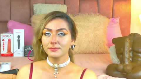 lunitadiva online show from 24, 4, 2026