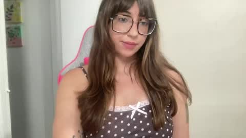 lunitamonroe online show from 12, 6, 2026