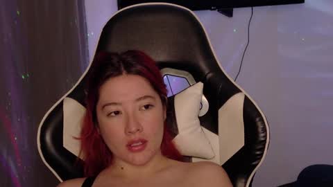 Snapshot of lunnaa1_ chatting on 7, 10, 2025 Luna online show from 7, 10, 2025