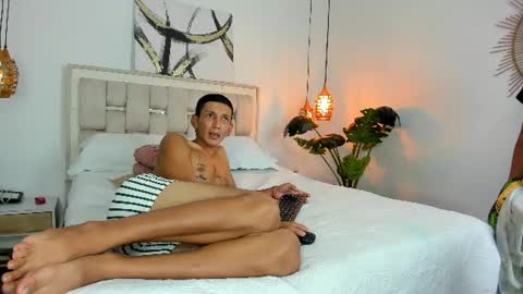 Snapshot of lupeandostin chatting on 5, 7, 2026 lupe and ostin online show from 5, 7, 2026