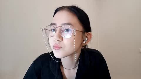 Roxie online show from 25, 4, 2026