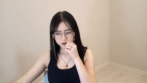 Roxie online show from 27, 4, 2026