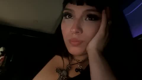 Lupita online show from 24, 2, 2025