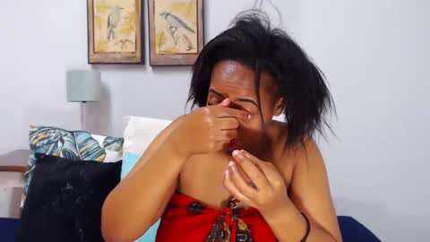 Snapshot of lusciousboobzz chatting on 3, 11, 2025 lusciousboobzz online show from 3, 11, 2025