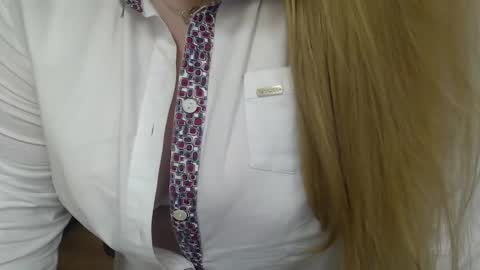 Hailey online show from 22, 9, 2025