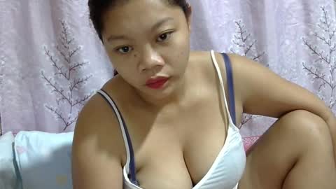 LushPinay online show from 12, 1, 2025