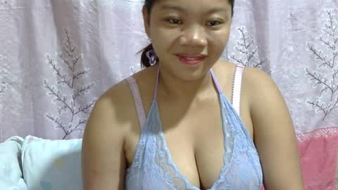 LushPinay online show from 18, 2, 2025