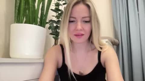 lusiluv online show from 5, 2, 2026