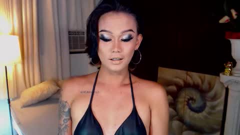 AdriannaFowks online show from 19, 3, 2026